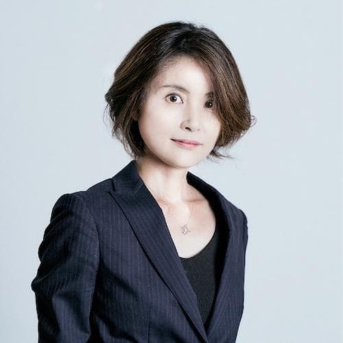 新井 智美（あらい ともみ）