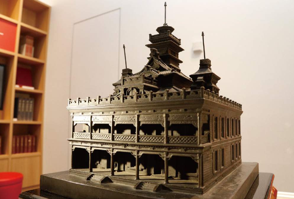 第一国立銀行の鋳造模型（ちばぎん金融資料室展示）