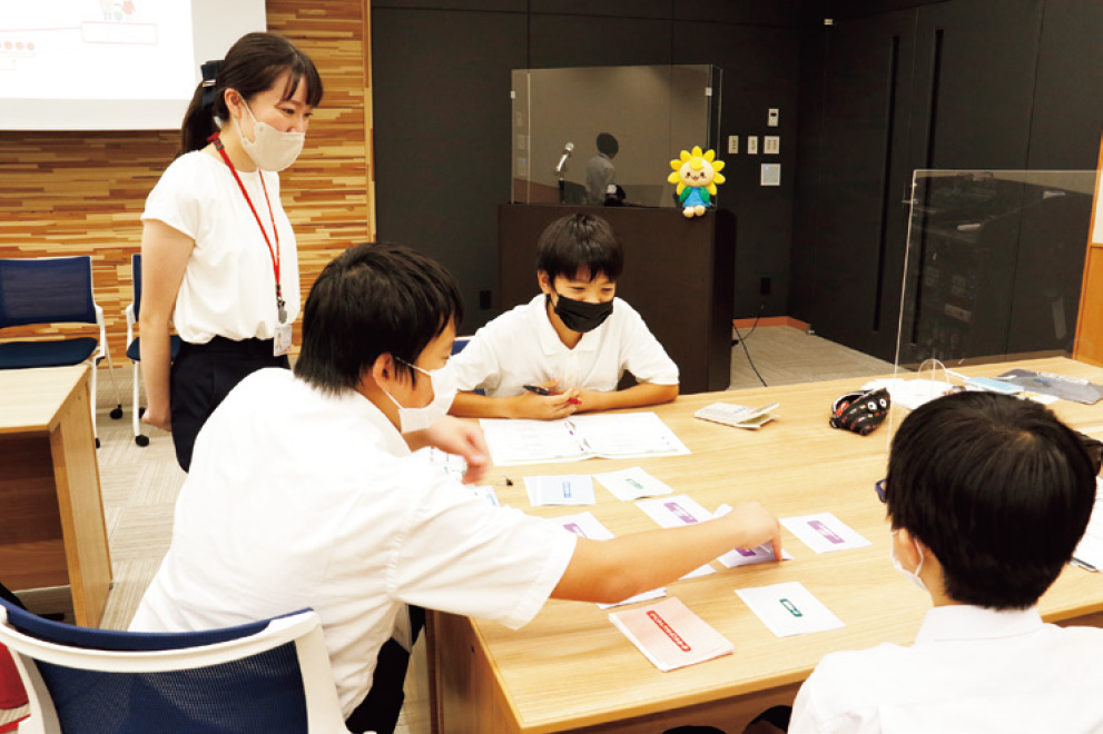 中学生の職場体験での金融教育授業